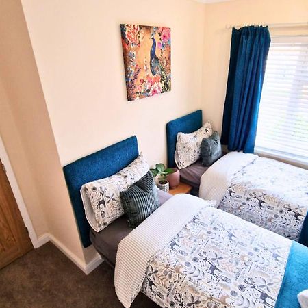 Luxury Family Apartment- Close To Leicester University Luaran gambar